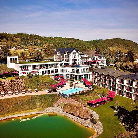 Moselstern Parkhotel Kraehennest เลิฟ ภายนอก รูปภาพ